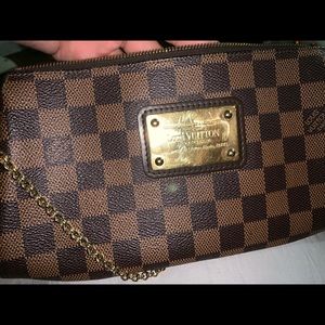 Louis Vuitton side bag (authentic)